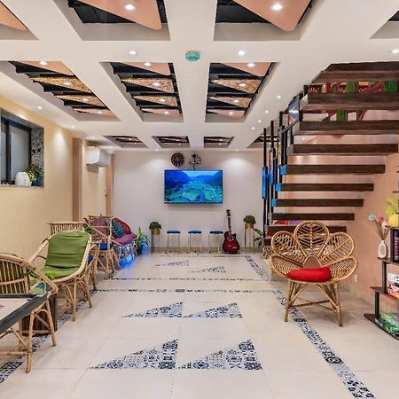 Ostelo Mumbai Airport Hostel Bagian luar foto
